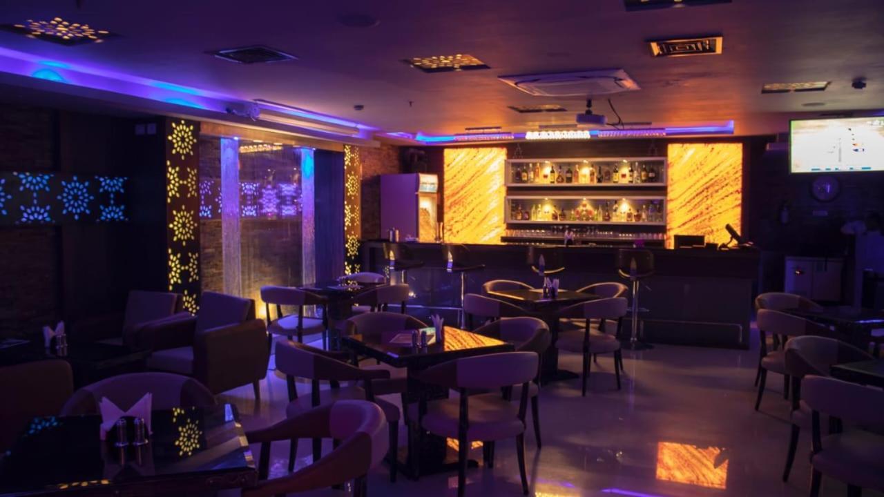 Hotel SRR Grand Chennai Exterior foto